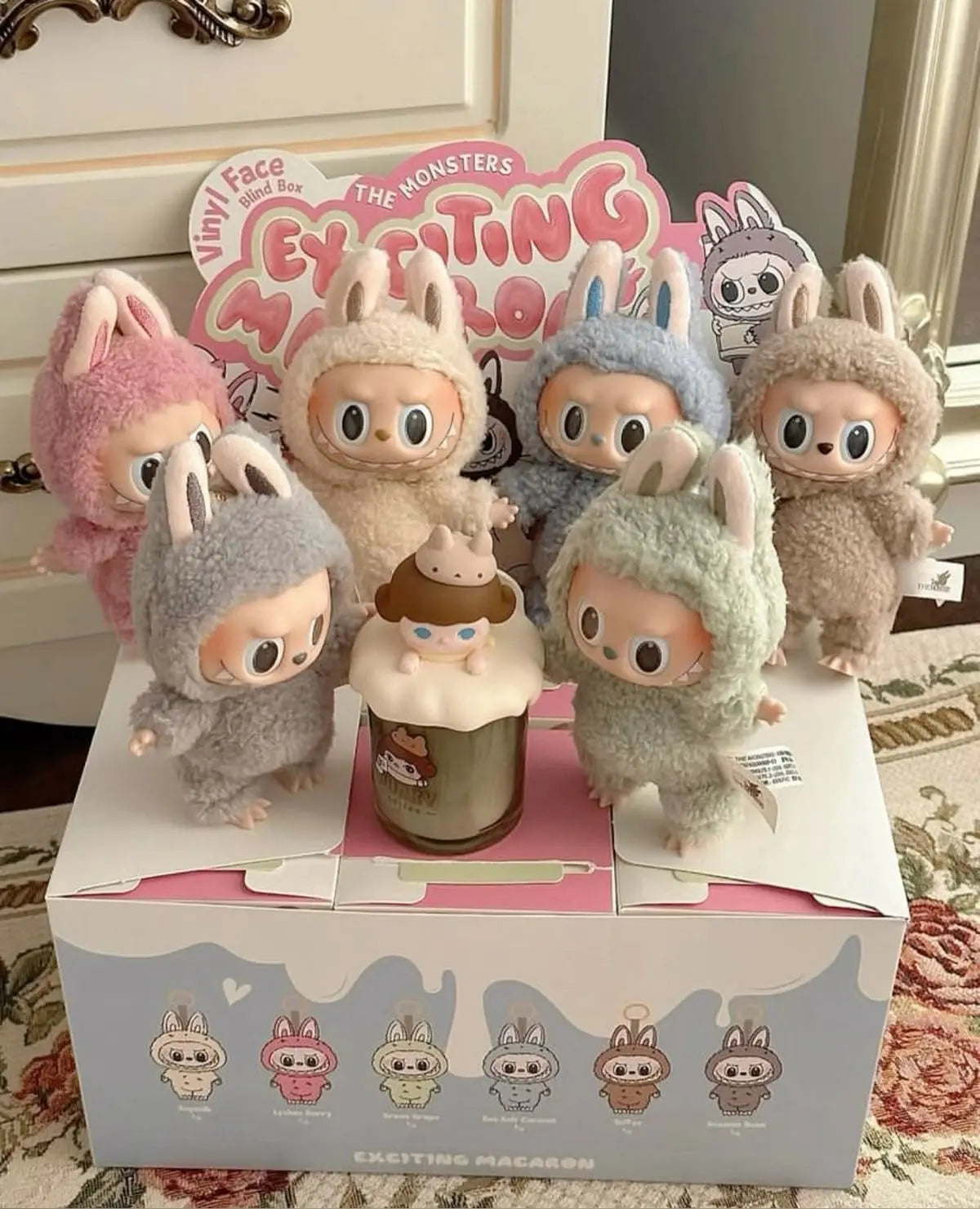 Exciting macarons
